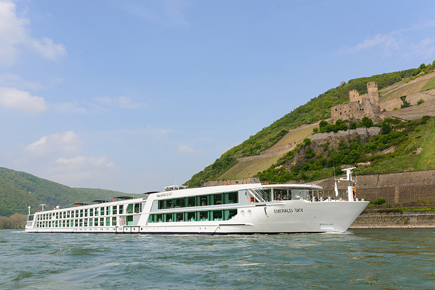Evergreen Tours Launches Second ‘Star Ship’, ms Emerald Star Cruise