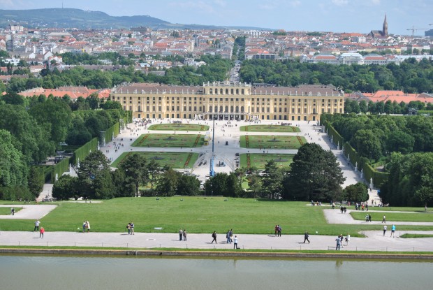 Imagini pentru Gloriette Schonbrunn